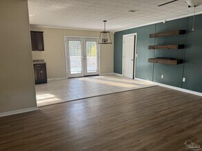 1859 Nestle Dr in Pensacola, FL - Building Photo - Building Photo