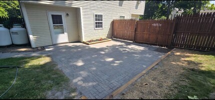 1335 Union Ave in Newburgh, NY - Foto de edificio - Building Photo