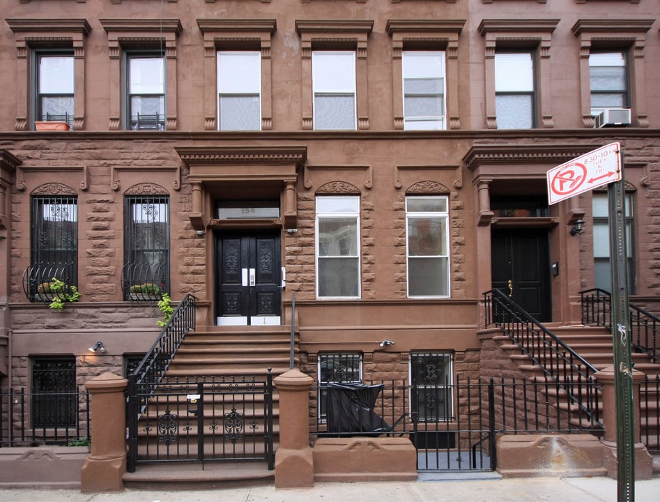 154 W 119th St in New York, NY - Building Photo
