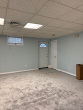 59 Murray Hill St, Unit Lower in Elmont, NY - Foto de edificio - Building Photo