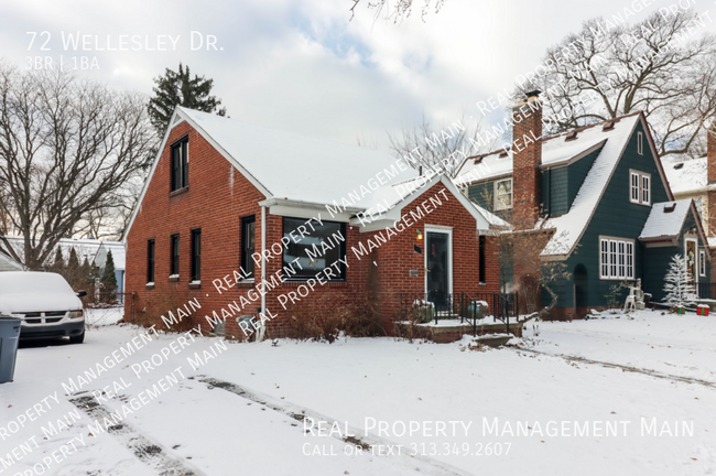 72 Wellesley Dr in Pleasant Ridge, MI - Foto de edificio - Building Photo