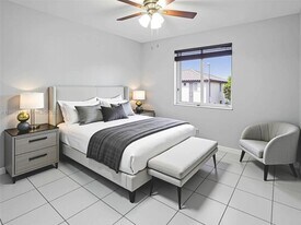 5755 NW 109th Ave in Doral, FL - Building Photo