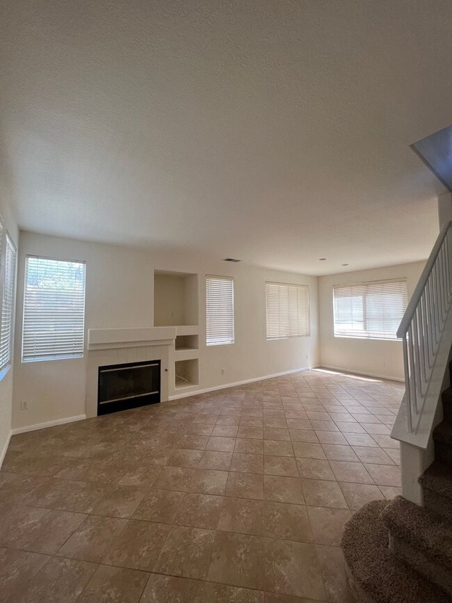 10957 Caminito Arcada in San Diego, CA - Building Photo - Building Photo