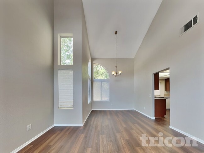 44238 Gillan Ave in Lancaster, CA - Building Photo - Building Photo