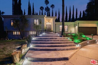 20322 Del Campo Pl in Los Angeles, CA - Building Photo - Building Photo