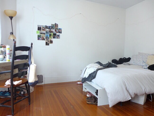29 Nantasket Ave, Unit 2 in Boston, MA - Building Photo - Building Photo