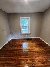 11 Riverview Pl in Rochester, NY - Building Photo - Building Photo