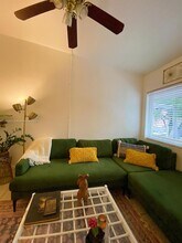 1585 NE 125th St in North Miami, FL - Building Photo - Building Photo