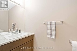 650 Sauve St in Milton, ON - Building Photo - Building Photo