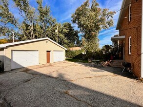 318 Pawling St, Unit 2 in Madison, WI - Building Photo - Building Photo