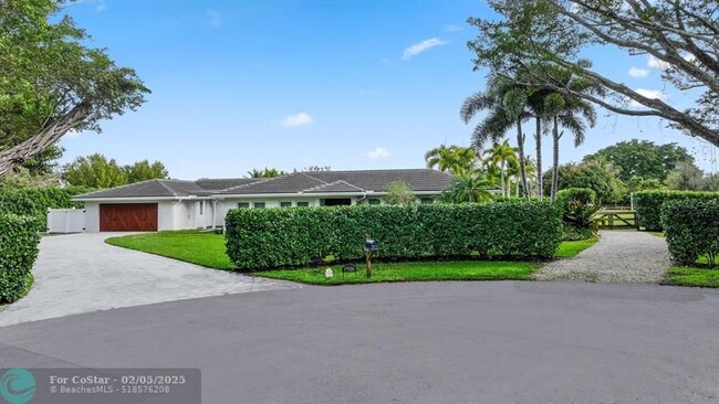 17526 Wagon Wheel Dr in Boca Raton, FL - Foto de edificio - Building Photo