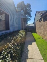 360 Evergreen Ave in Niceville, FL - Building Photo - Building Photo