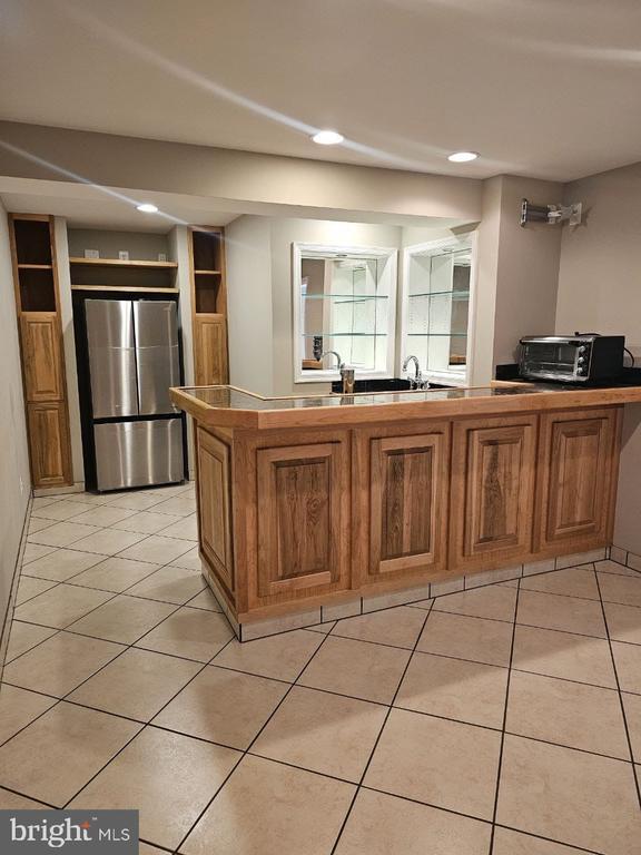 19028 Noble Oak Dr in Germantown, MD - Building Photo - Building Photo