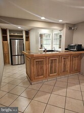 19028 Noble Oak Dr in Germantown, MD - Building Photo - Building Photo