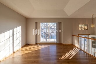 3208 Chad Ave in Bellevue, NE - Foto de edificio - Building Photo