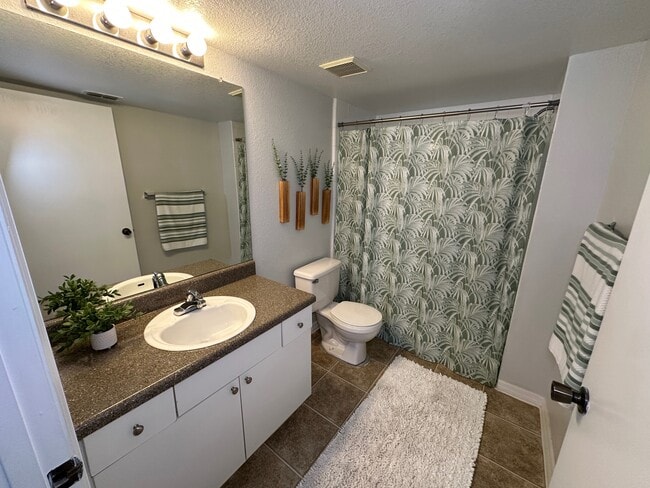 Bristol Lakes Apartments in Mount Dora, FL - Building Photo - Building Photo