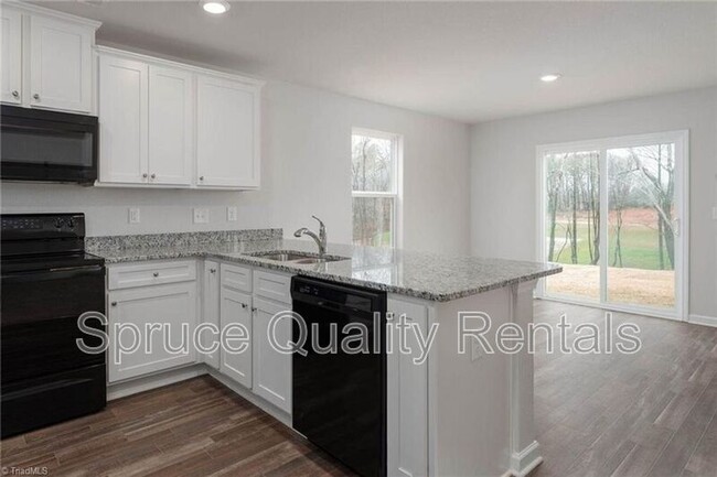 2232 Balmore Ave in Greensboro, NC - Building Photo - Building Photo