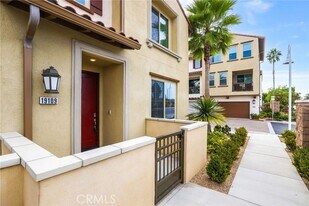 19109 Azul Ln in Huntington Beach, CA - Building Photo