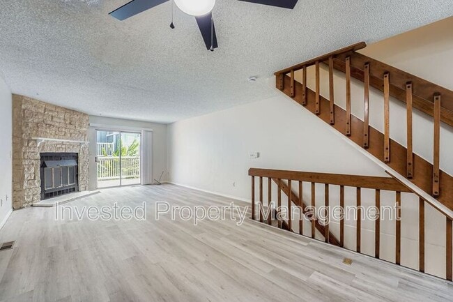 12032 E Ford Cir in Aurora, CO - Building Photo - Building Photo