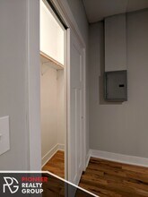 4542 N Damen Ave, Unit 102 in Chicago, IL - Building Photo - Building Photo