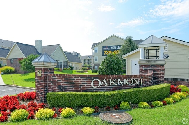 Oakmont Apartments