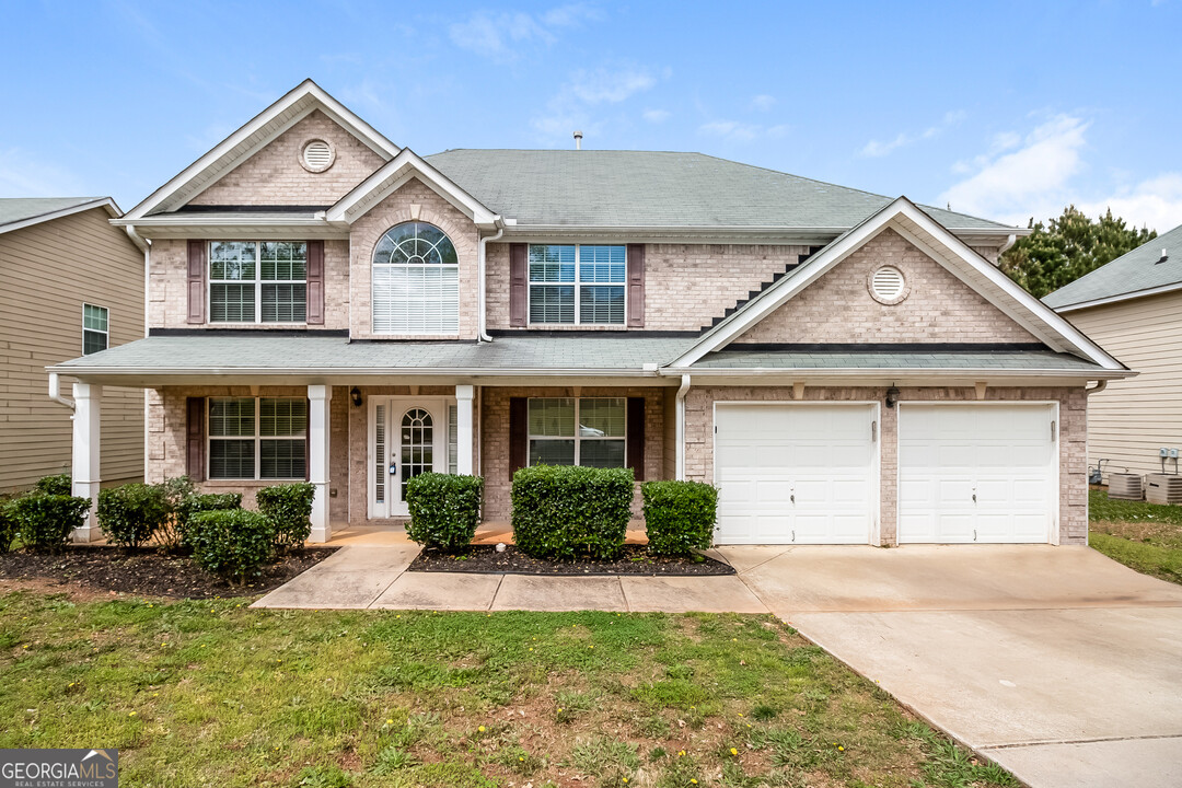 7317 Spoleto Loop in Fairburn, GA - Foto de edificio