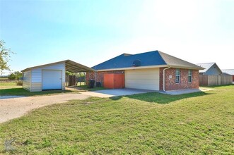 301 Railroad Ave in Tuscola, TX - Building Photo - Building Photo