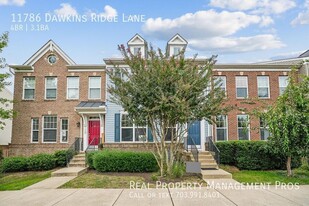11786 Dawkins Ridge Ln in Bristow, VA - Building Photo