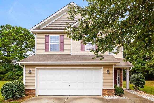 property at 4003 Linsbury Ct
