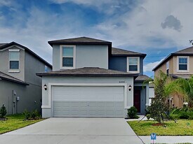 5006 Wild Senna Blvd in Palm River-Clair Mel, FL - Building Photo