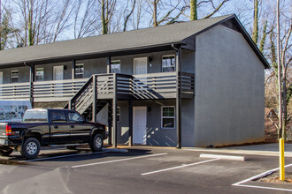 Rabbit Creek Apartments in Winston-Salem, NC - Building Photo - Building Photo