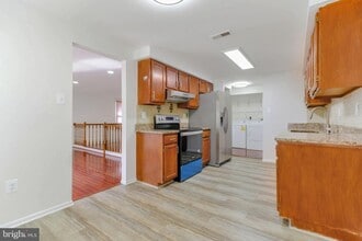 14644 Wexhall Terrace in Burtonsville, MD - Building Photo - Building Photo