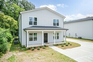 208 S Leslie St in Goldsboro, NC - Building Photo