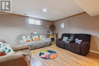 6 Grandview Ave in Hamilton, ON - Building Photo - Building Photo