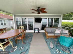 2513 Barrison Point Rd in Essex, MD - Building Photo - Building Photo