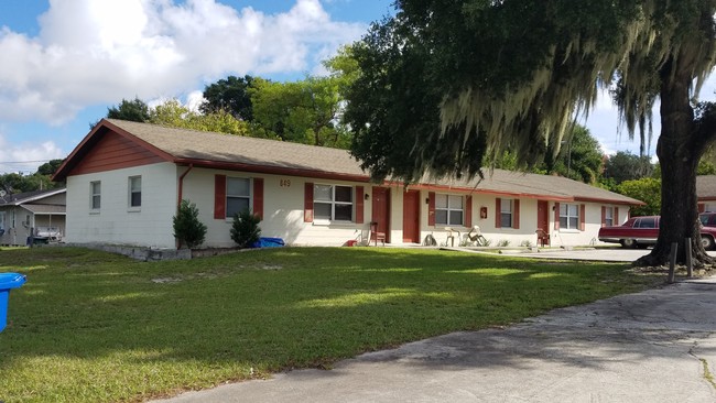 849 Avenue O SW in Winter Haven, FL - Foto de edificio - Building Photo