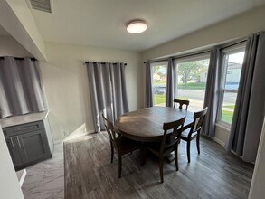 2411 Deerford St in Lakewood, CA - Building Photo - Building Photo