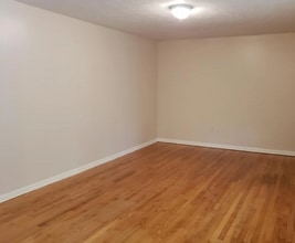 8520 Peeles Chapel Rd in Laurel Hill, NC - Building Photo - Building Photo