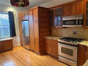 4210 Surf Ave in Brooklyn, NY - Building Photo - Building Photo