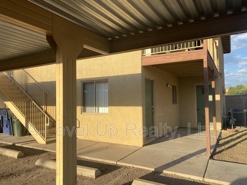 208 E Yavapai Rd in Tucson, AZ - Building Photo