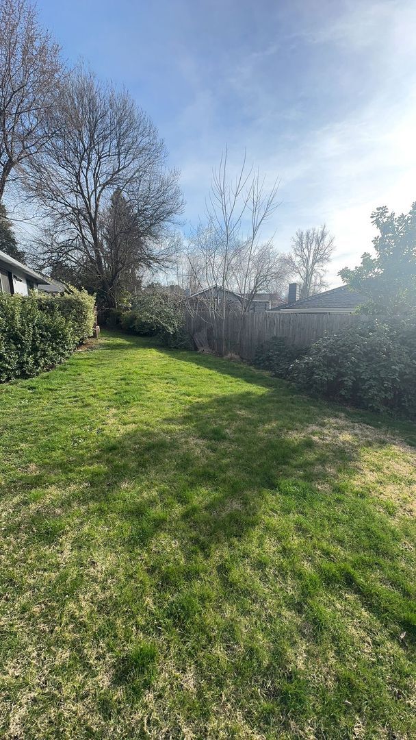 1885 Sonya Cir in Medford, OR - Building Photo - Building Photo