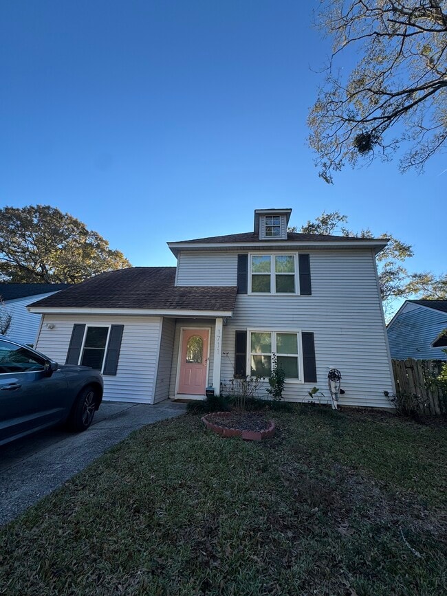 property at 1711 Orange Grove Shores Dr