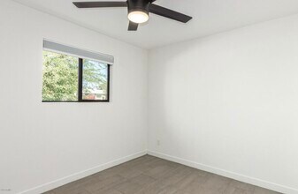 7819 E Garfield St in Scottsdale, AZ - Building Photo - Building Photo