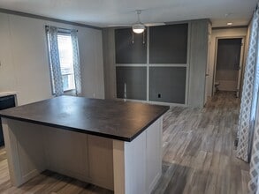 10340 Midland Rd in Freeland, MI - Building Photo - Building Photo