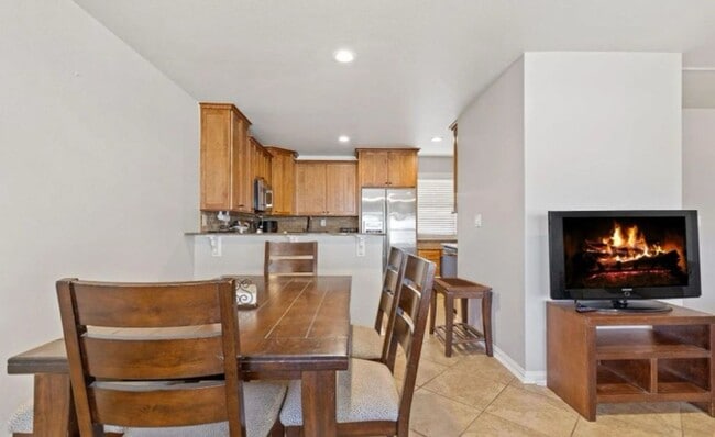 2818 S Winston Ave in Tulsa, OK - Building Photo - Building Photo