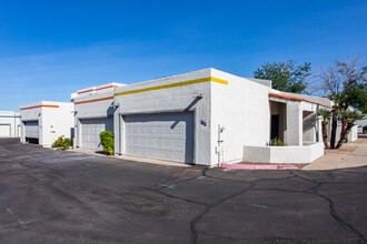 4758 W Caron St in Glendale, AZ - Building Photo - Building Photo