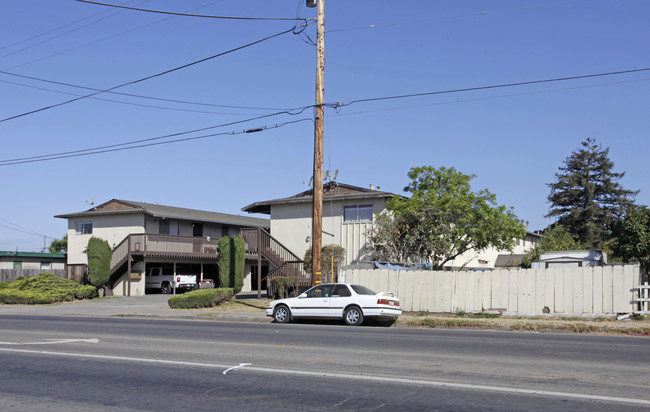 533 Williams Rd in Salinas, CA - Building Photo - Building Photo