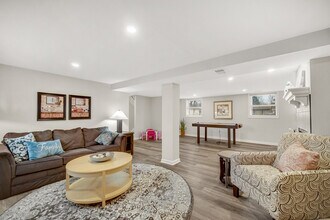 560 Kathleen Dr in Schererville, IN - Building Photo - Building Photo