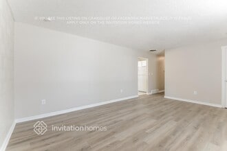 2852 S Mobile St in Aurora, CO - Building Photo - Building Photo