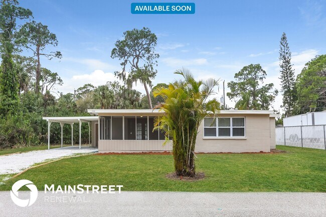 property at 739 Palmetto St